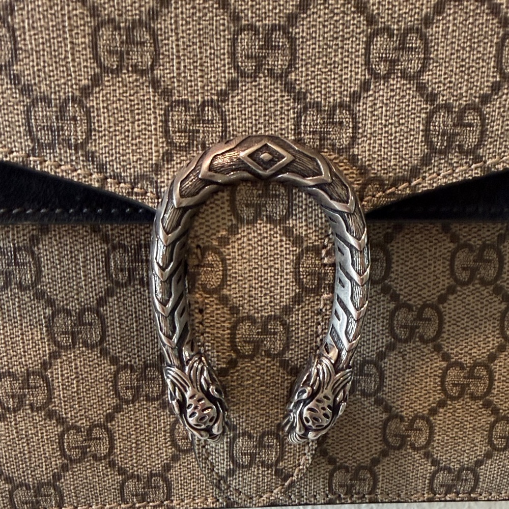 Gucci Dionysus Chain Crossbody with Black Trim - Picture 5 of 9